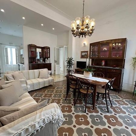 Lux Domus Apartment Bari Kültér fotó