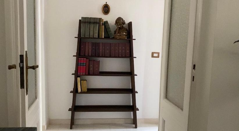 Lux Domus Apartment Bari Kültér fotó