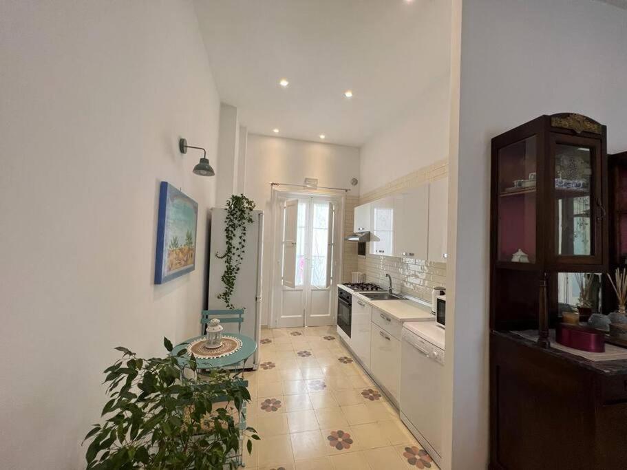 Lux Domus Apartment Bari Kültér fotó