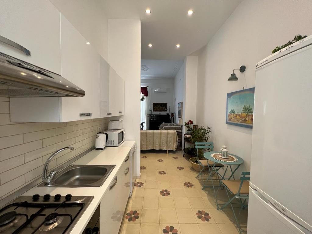 Lux Domus Apartment Bari Kültér fotó