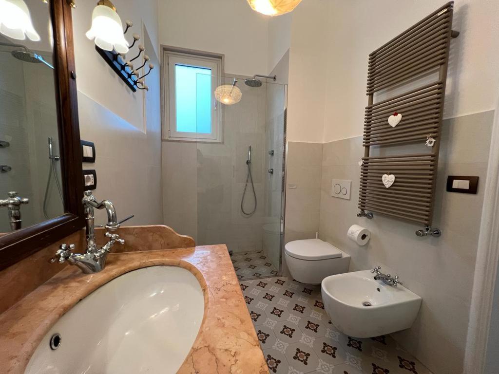 Lux Domus Apartment Bari Kültér fotó